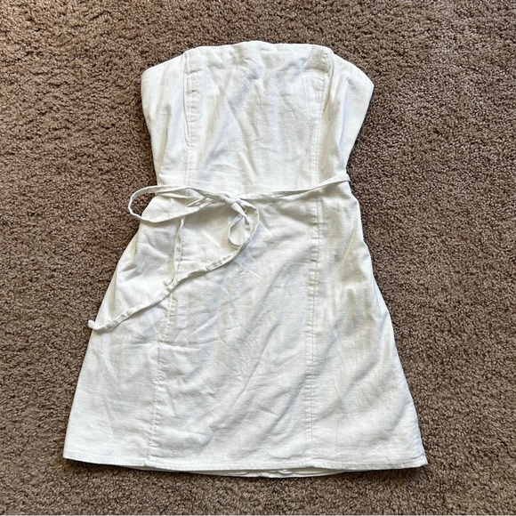 Abercrombie & Fitch White Tie Waist Sleeveless Mini Dress Size Small - Picture 4 of 11
